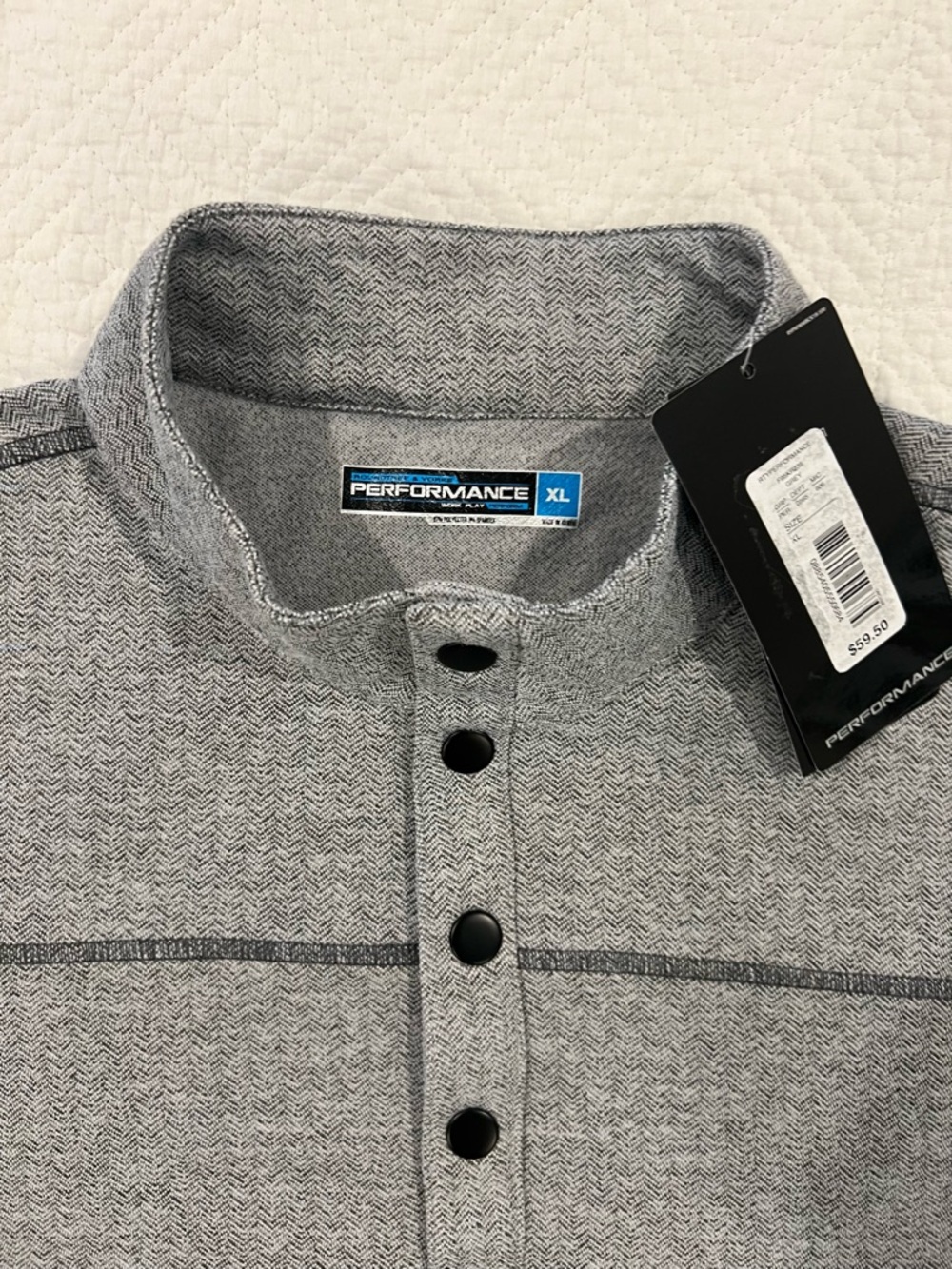Roundtree & Yorke Men's Performance Long Sleeve Henley Pullover Light Gray NWT